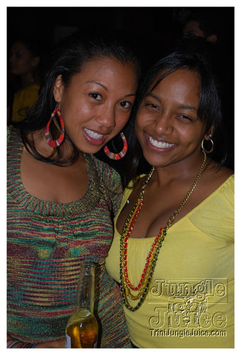 dr_jay_xmas_party_2k8-031