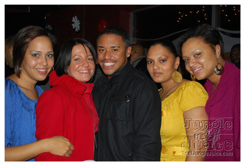 dr_jay_xmas_party_2k8-032