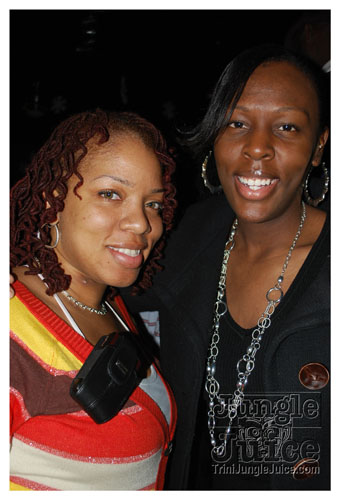 dr_jay_xmas_party_2k8-040