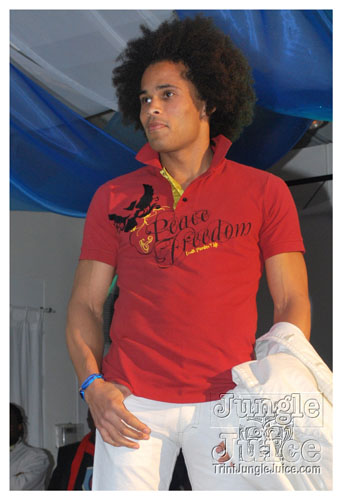 earth_member_life_launch_nov11-076