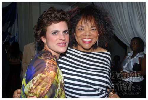 earth_member_life_launch_nov11-080