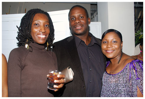 earth_member_life_launch_nov11-084