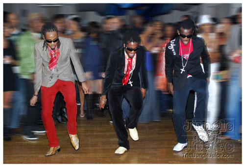 earth_member_life_launch_nov11-088