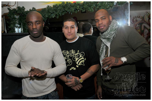 first_fridays_dec5-009