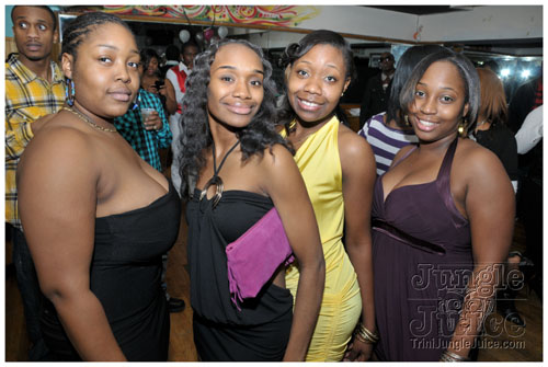 first_fridays_dec5-011