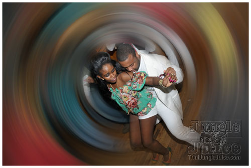 first_fridays_dec5-021