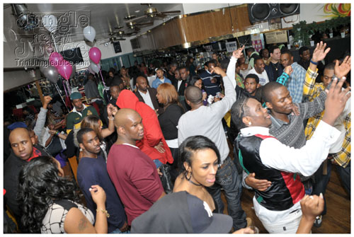 first_fridays_dec5-033