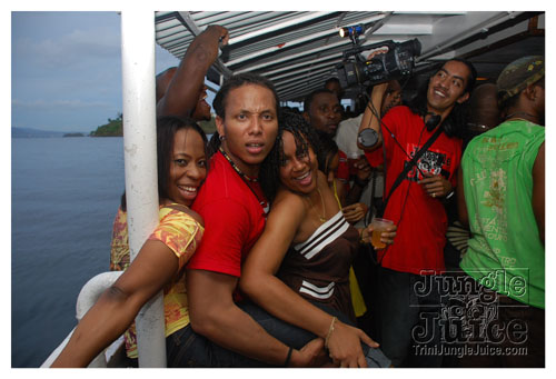 flight_cruise_apr08-199