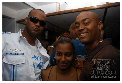 flight_cruise_apr08-203