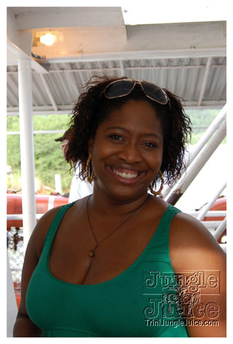 flight_cruise_premium_oct08-003