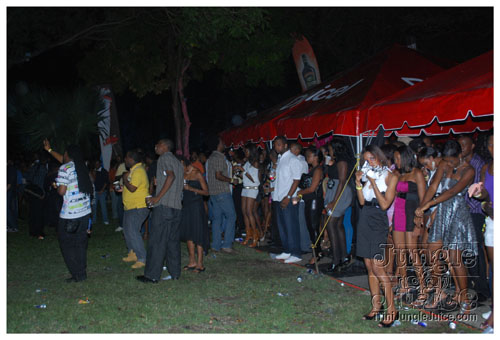 forbidden_addicted_dec27-060