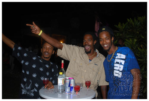 forbidden_addicted_dec27-073