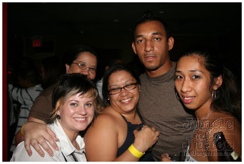 friends_bachannal_08-23