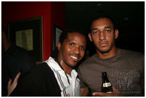 friends_bachannal_08-54