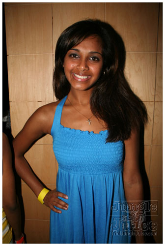 friends_bachannal_08-69