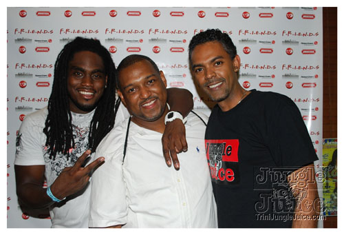 friends_miami_carnival_oct08-012