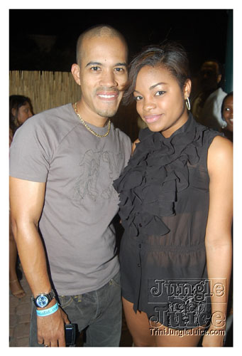 friends_miami_carnival_oct08-022