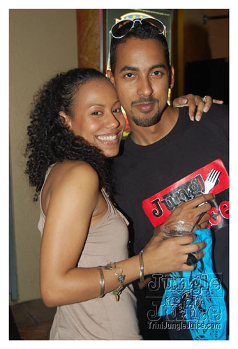 friends_miami_carnival_oct08-035