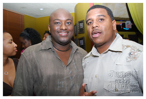 friends_miami_carnival_oct08-057