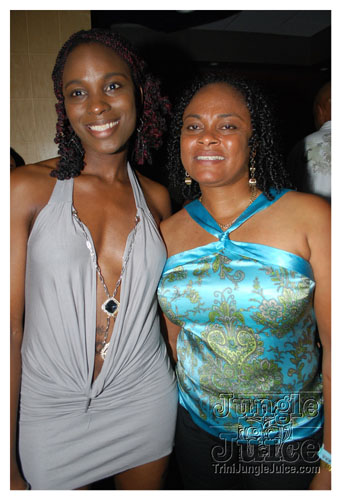 friends_miami_carnival_oct08-068