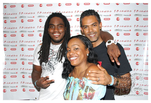 friends_miami_carnival_oct08-087