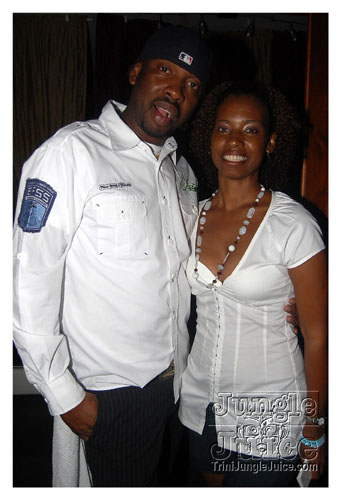 friends_miami_carnival_oct08-120