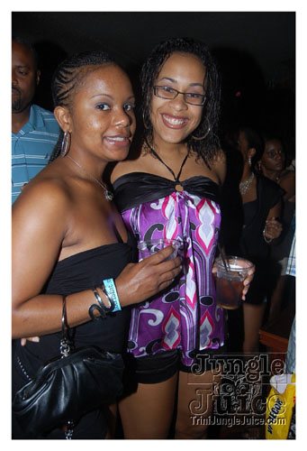 friends_miami_carnival_oct08-129