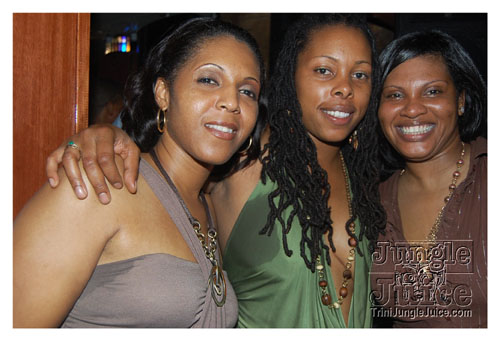 friends_miami_carnival_oct08-131