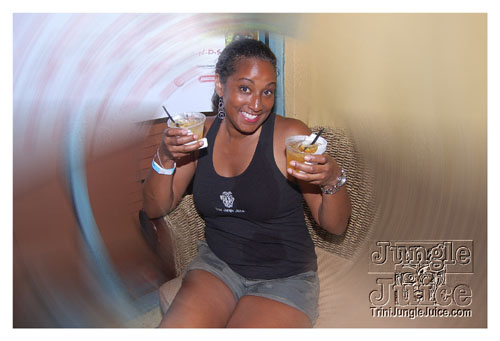 friends_miami_carnival_oct08-145