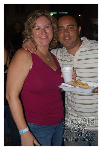 friends_miami_carnival_oct08-150