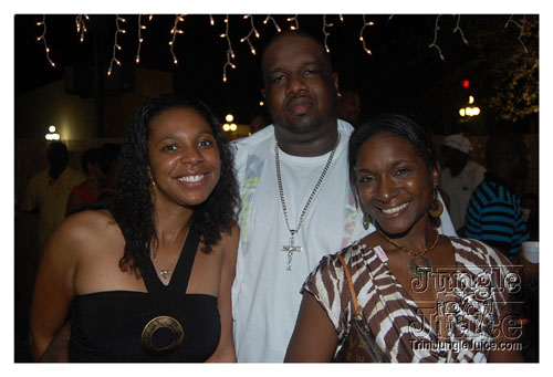 friends_miami_carnival_oct08-152