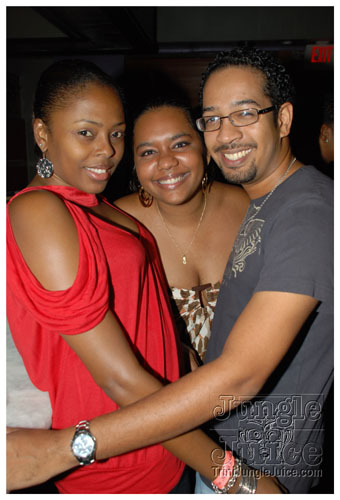 friends_oct08_precarnival-011