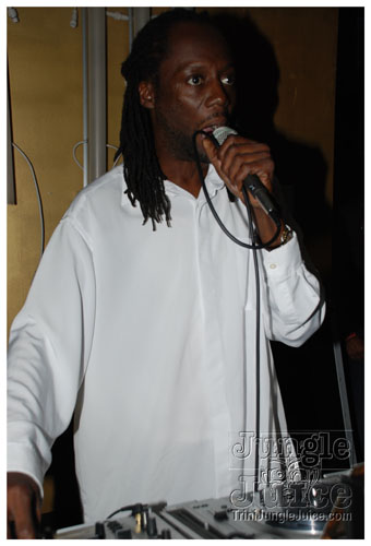 friends_oct08_precarnival-014