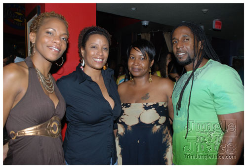 friends_oct08_precarnival-025