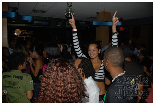 friends_oct08_precarnival-033