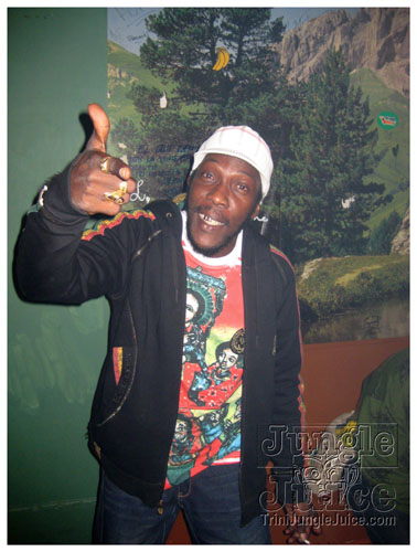 ganja_farmer_live_oct3-008