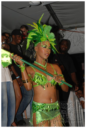 gen_x_launch_2k8-061