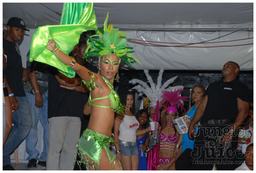 gen_x_launch_2k8-062