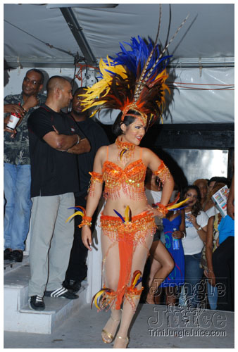 gen_x_launch_2k8-075