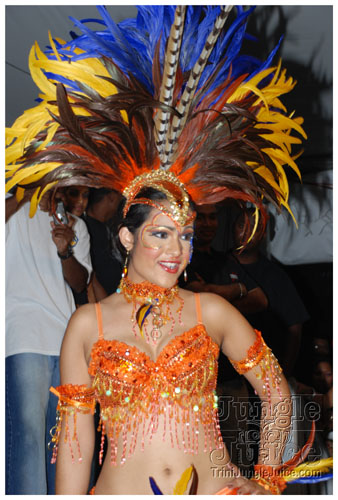 gen_x_launch_2k8-076