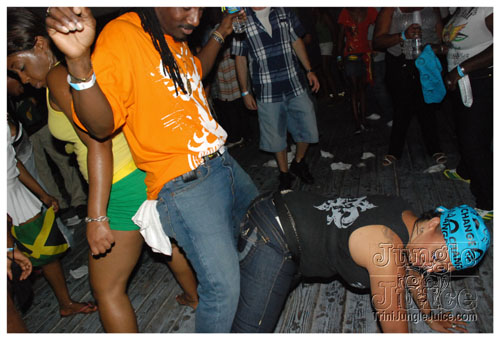 genx_carnival_laslap_oct13-012