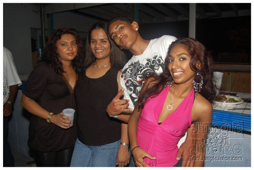 genx_thanksgiving_nov29-065