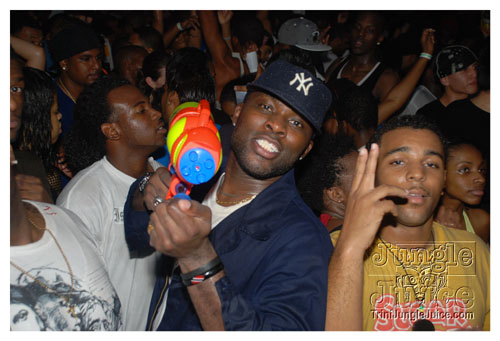 genx_wetfete_2008-052