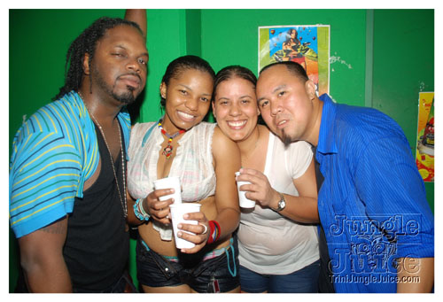 genx_wetfete_2008-071