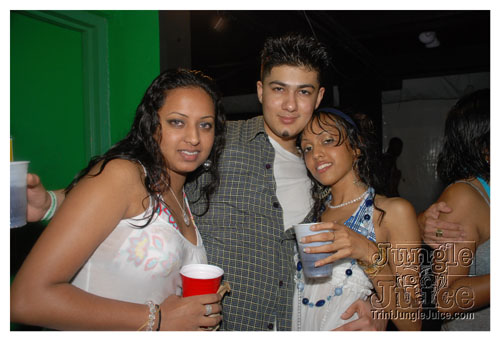 genx_wetfete_2008-074