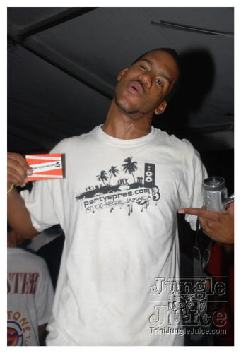 genx_wetfete_2008-083