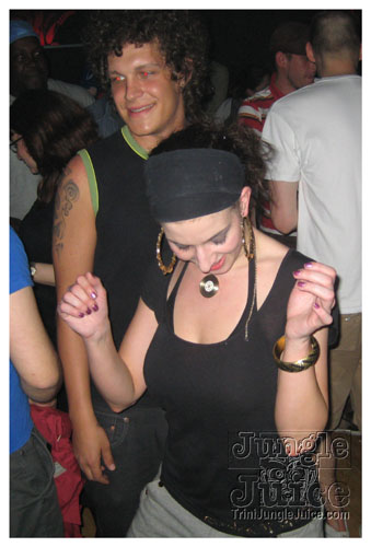 2008_germany_carnival_warmup-012