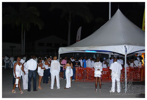 glow_barbados_2008-002