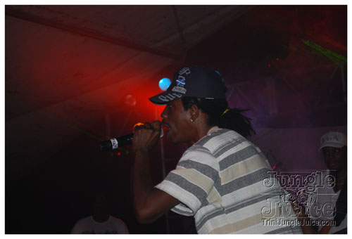 glow_barbados_2008-051