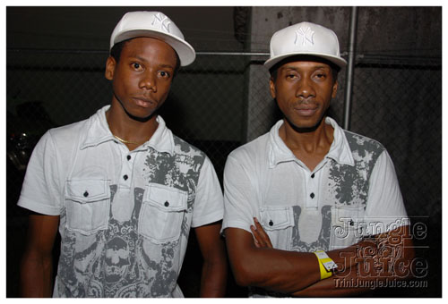 glow_barbados_2008-089